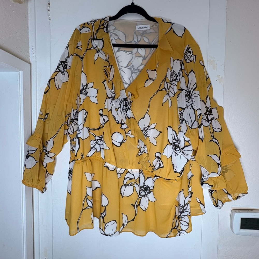 Calvin Klein Yellow Floral Wrap Blouse -3XL Lined